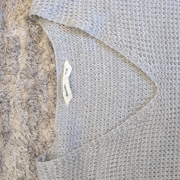 Vneck waffle knit sweater / M - Picture 3 of 4